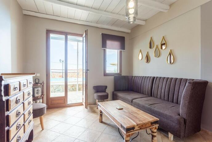Imagen general del Hotel Neria Villas Collection. Foto 18