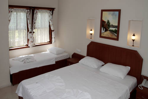 Imagen de la habitación del Hotel Nerissa. Foto 6