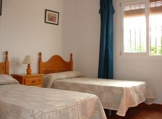 Imagen de la habitación del Hotel Nerja Azul. Foto 4
