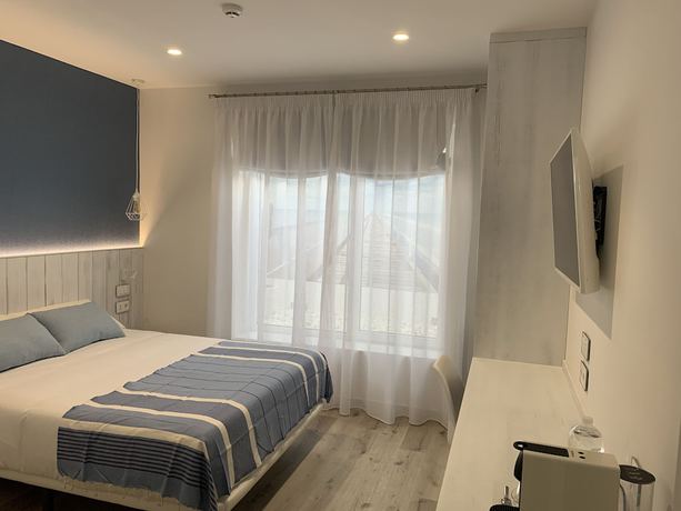 Imagen de la habitación del Hotel Nerja Casual Rooms. Foto 12