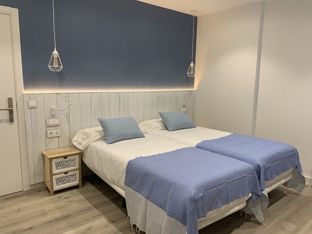 Imagen de la habitación del Hotel Nerja Casual Rooms. Foto 14