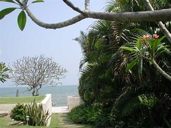 Imagen de los exteriores del Hotel Nern Chalet Beachfront. Foto 12