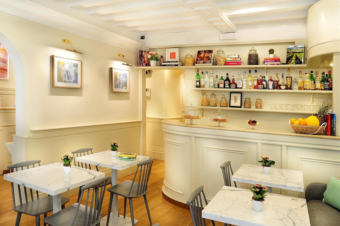 Imagen del bar/restaurante del Hotel Nerva Boutique. Foto 4