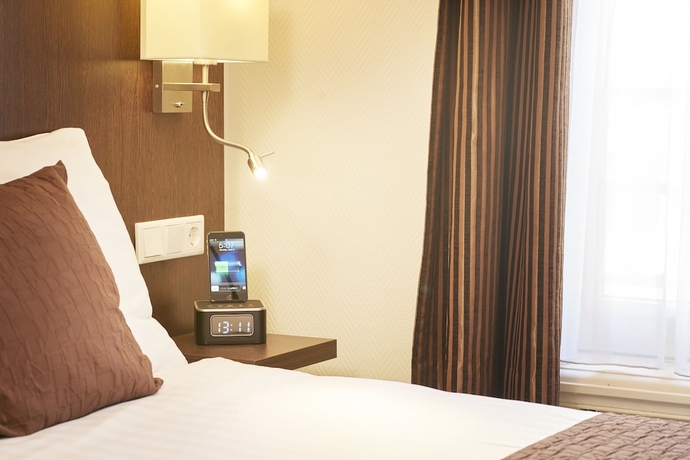 Imagen de la habitación del Hotel Nes. Foto 4