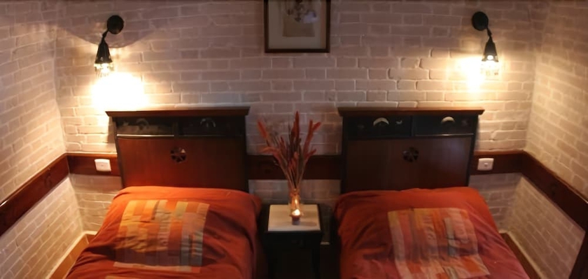 Imagen de la habitación del Hotel Nesima Resort. Foto 9