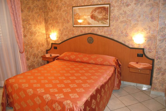Imagen de la habitación del Hotel Nespolo D\'Oro. Foto 11