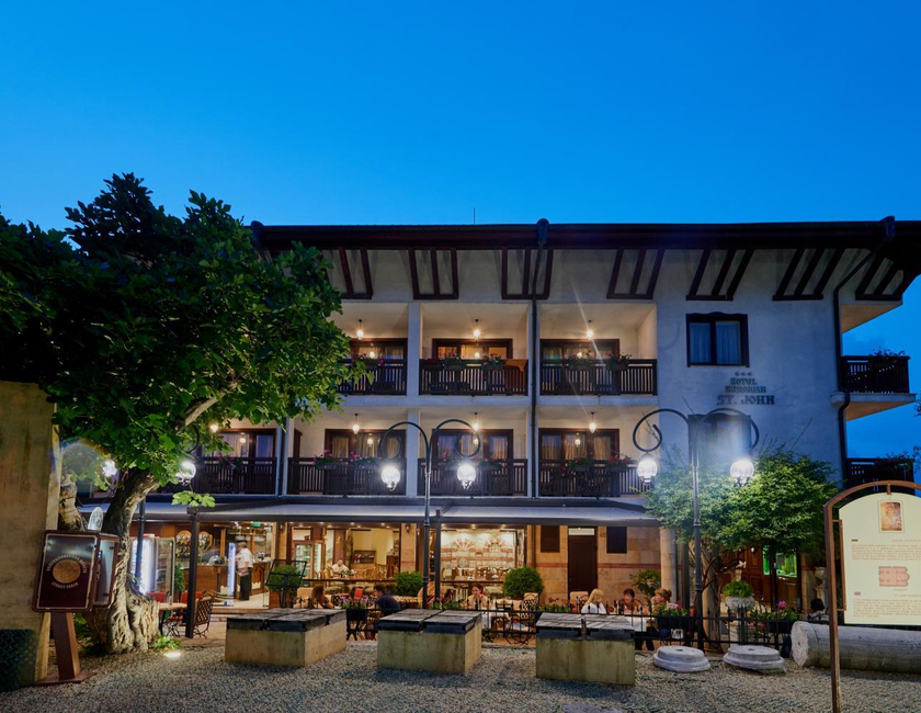 Imagen general del Hotel Nessebar Royal Palace. Foto 5