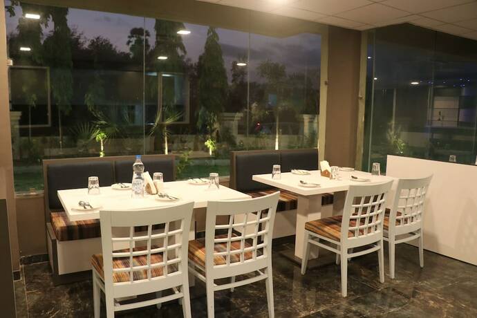 Imagen general del Hotel Nest Beacon Resort Daman. Foto 2