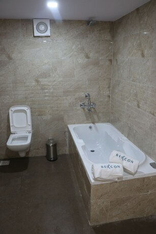 Imagen general del Hotel Nest Beacon Resort Daman. Foto 5