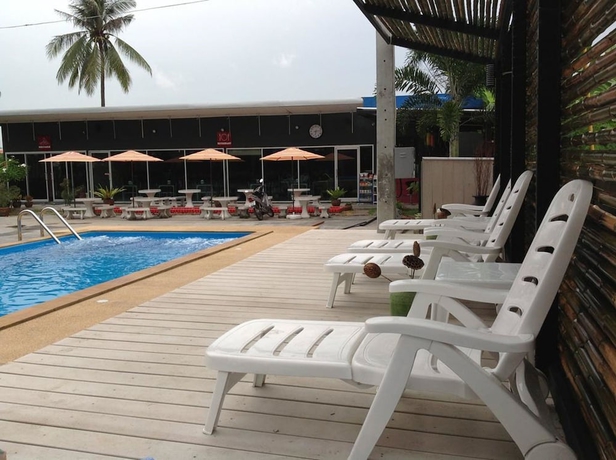 Imagen de la piscina del Hotel Nest Boutique Resort. Foto 18