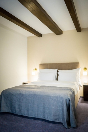 Imagen de la habitación del Hotel Nest, Drobeta-Turnu Severin. Foto 12