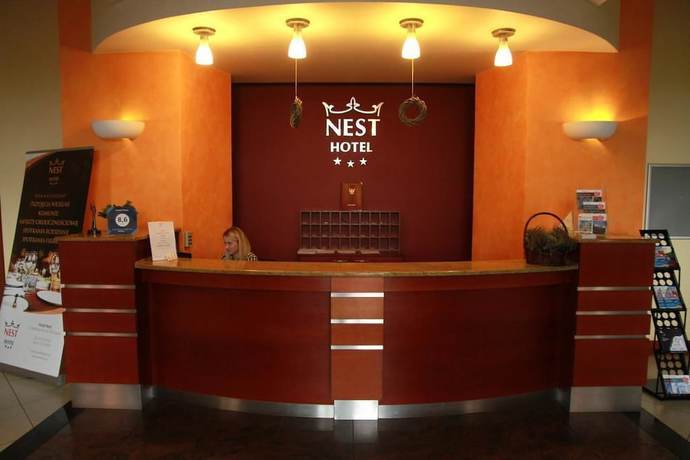 Imagen de los interiores del Hotel Nest, Gniezno. Foto 20