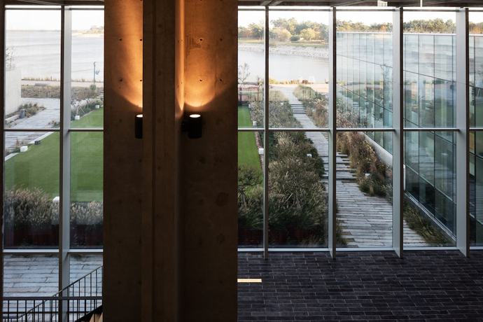 Imagen de los interiores del Hotel Nest Hotel. Foto 16