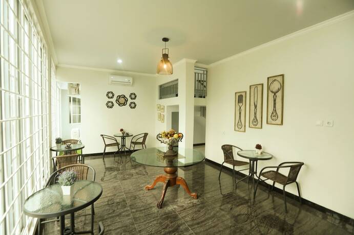 Imagen general del Hotel Nest Residence. Foto 1