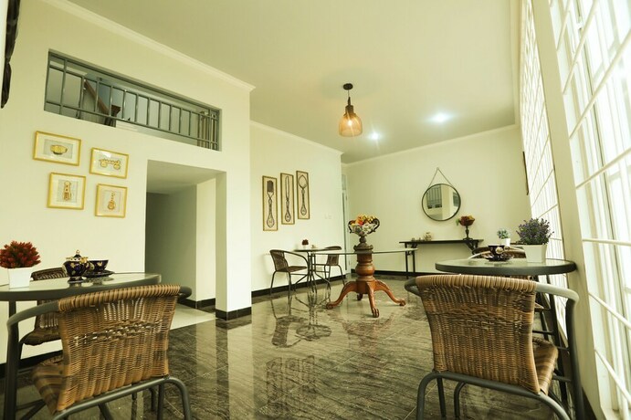 Imagen de los interiores del Hotel Nest Residence. Foto 40