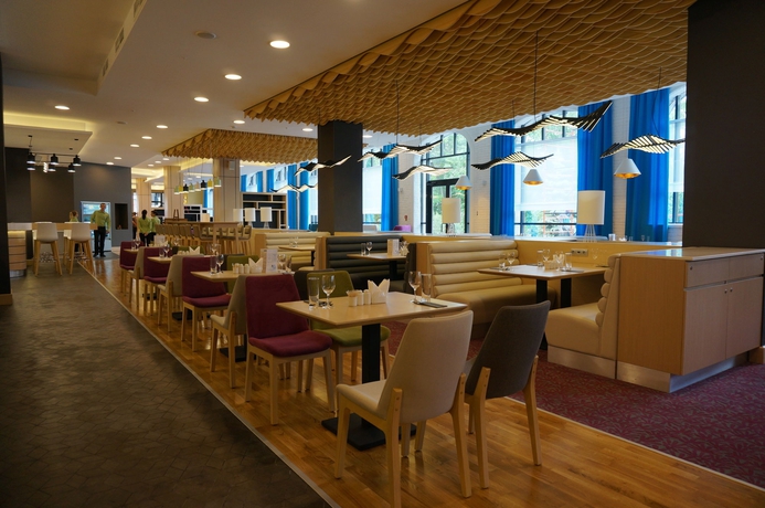 Imagen del bar/restaurante del Hotel Nesterov Plaza, An Ihg. Foto 2