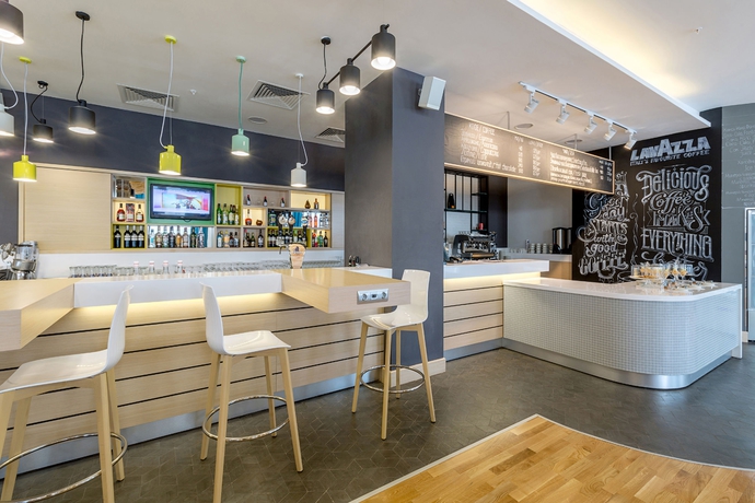 Imagen del bar/restaurante del Hotel Nesterov Plaza, An Ihg. Foto 4