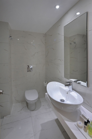 Imagen de la habitación del Hotel Nestor. Foto 3