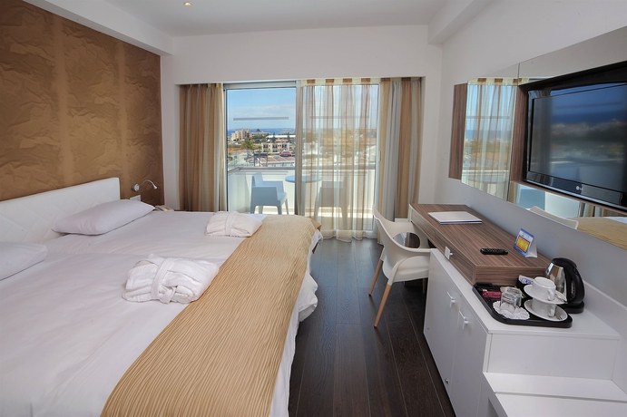 Imagen de la habitación del Hotel Nestor. Foto 4