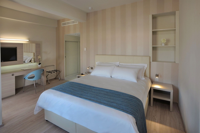 Imagen de la habitación del Hotel Nestor. Foto 8