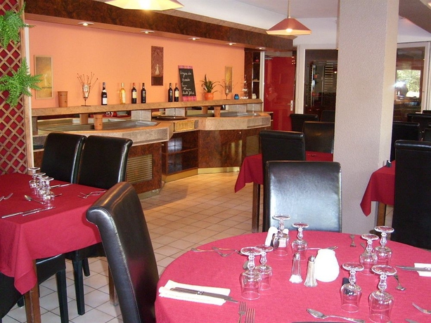 Imagen del bar/restaurante del Hotel Nestor, GAP. Foto 2