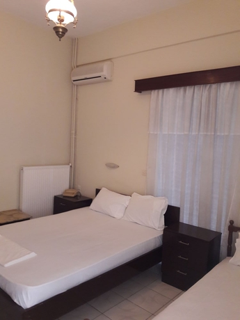 Imagen de la habitación del Hotel Nestor, Municipality of Zacharo. Foto 4
