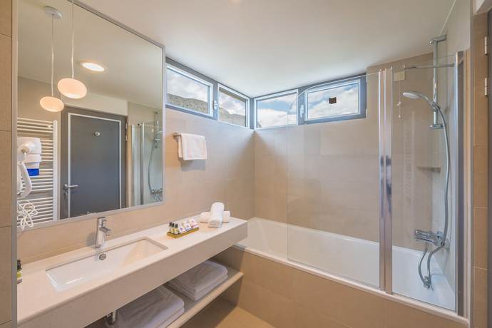 Imagen de la habitación del Hotel Nestos. Foto 11