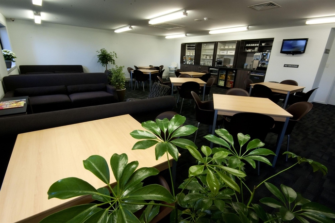 Imagen de los interiores del Hotel Nesuto St Martins Apartment. Foto 9