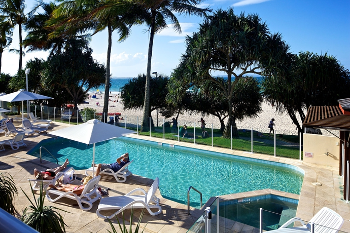 Imagen de la piscina del Hotel Netanya Noosa. Foto 16
