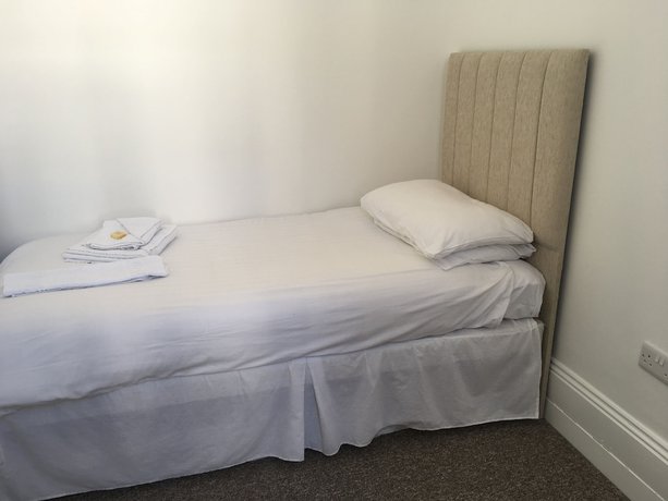 Imagen de la habitación del Hotel Nethway. Foto 9
