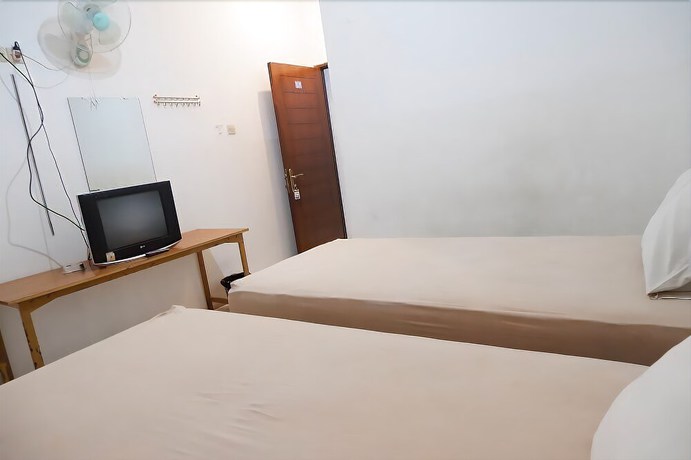 Imagen de la habitación del Hotel Netral. Foto 9