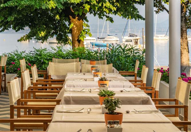 Imagen del bar/restaurante del Hotel Nettuno, Bardolino. Foto 3
