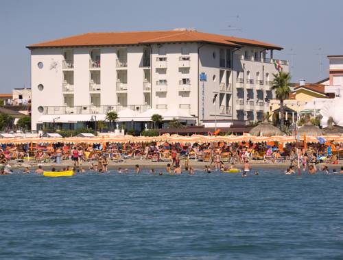 Imagen de la habitación del Hotel Nettuno, Caorle. Foto 2