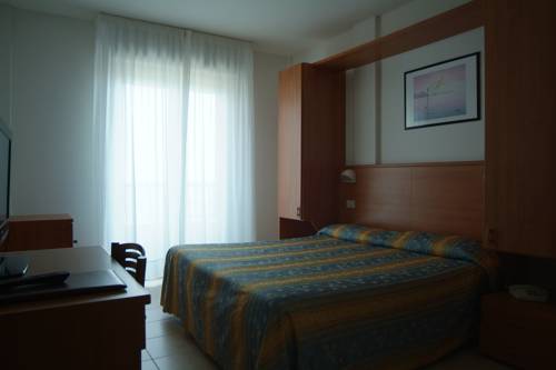 Imagen de la habitación del Hotel Nettuno, Caorle. Foto 4