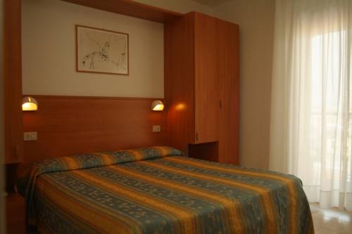 Imagen de la habitación del Hotel Nettuno, Caorle. Foto 14