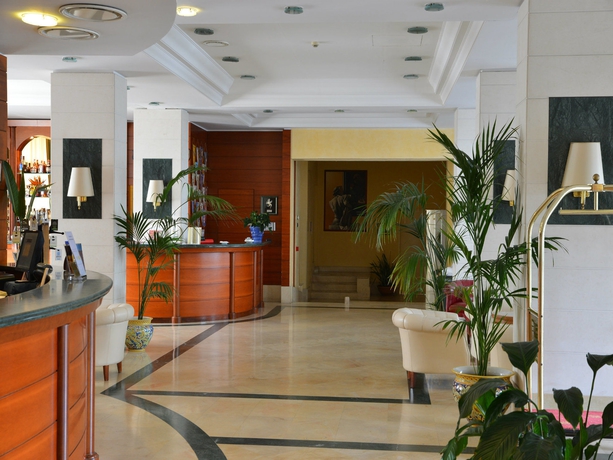 Imagen de los interiores del Hotel Nettuno, Catania. Foto 8