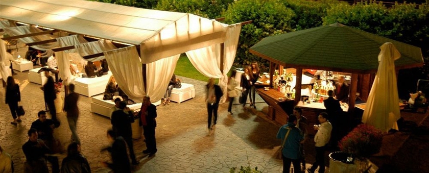Imagen de la piscina del Hotel Nettuno, Catania. Foto 12