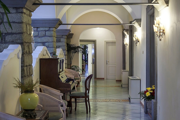 Imagen de los interiores del Hotel Nettuno, Cuotto. Foto 16