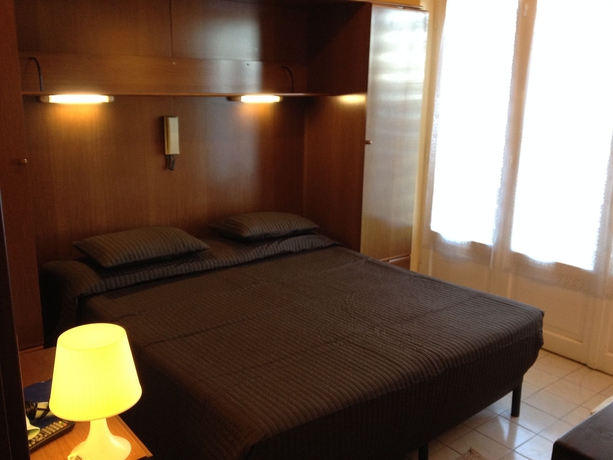 Imagen de la habitación del Hotel Nettuno, Diano Marina. Foto 6