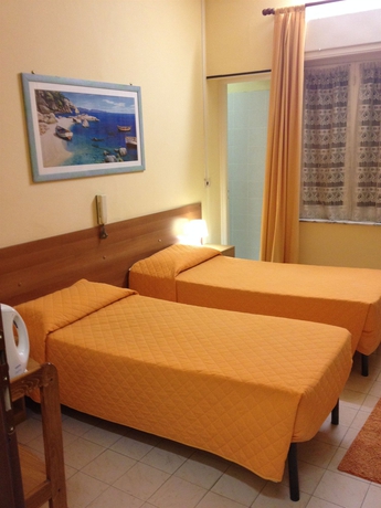 Imagen de la habitación del Hotel Nettuno, Diano Marina. Foto 7