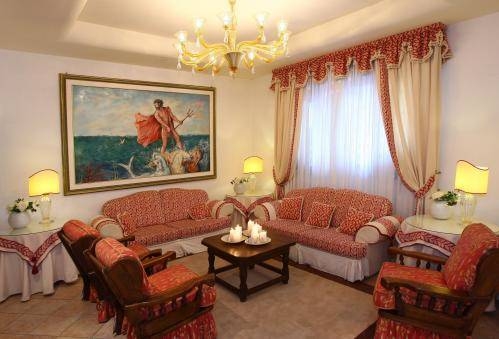 Imagen general del Hotel Nettuno, Lido Di Jesolo. Foto 3