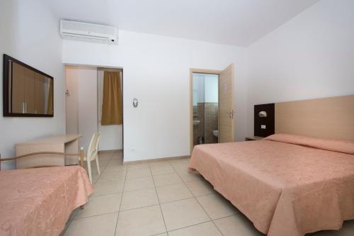 Imagen de la habitación del Hotel Nettuno, Misano Adriatico. Foto 3