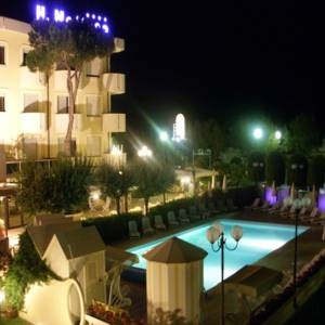 Imagen general del Hotel Nettuno, Ravenna. Foto 4