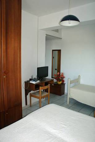 Imagen de la habitación del Hotel Nettuno, Soverato. Foto 4