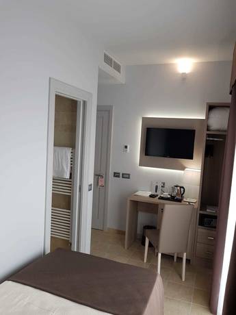 Imagen de la habitación del Hotel Netum. Foto 9