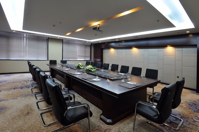 Imagen de los interiores del Hotel Neu International Exchange Centre. Foto 18