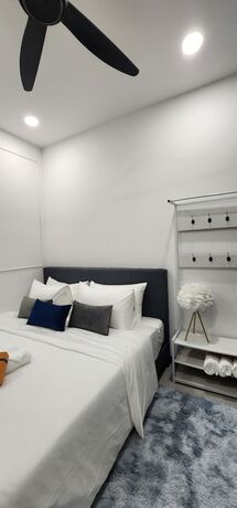 Imagen de la habitación del Hotel Neu Suites 3rdnvenue By Perfect Host. Foto 20