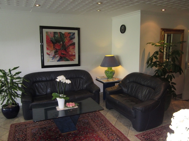 Imagen de los interiores del Hotel Neue Kraeme. Foto 17
