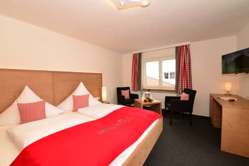 Imagen de la habitación del Hotel Neue Krone. Foto 7