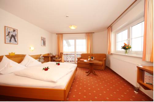 Imagen de la habitación del Hotel Neue Krone. Foto 11